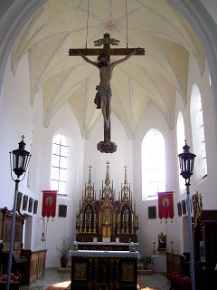 Foto vom Hochaltar der kath. Frauenkirche in Prittriching