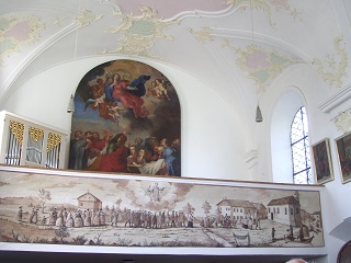 Foto der Orgelempore in St. Alban