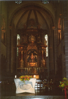 Foto vom Altar in St. Ludgerius in Essen