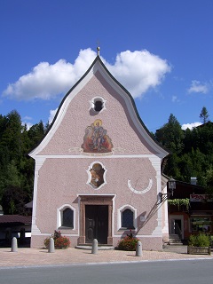 Foto der Johannes-Nepomuk-Kapelle in Fieberbrunn