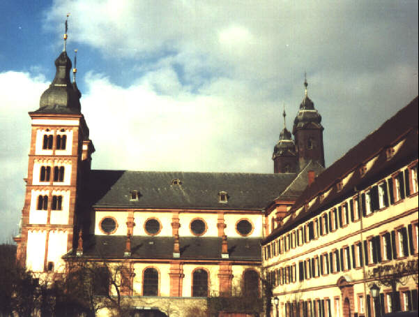 Foto der Abtei in Amorbach