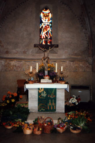 Foto vom Altar in St. Johannes Baptist in Niederrimbach