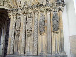 Foto der Goldenen Pforte am Dom St. Marien in Freiberg