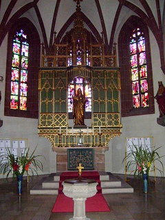 Foto vom Altar in St. Michael in Fürth
