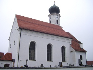 Foto von St. Laurentius in Ohlstadt