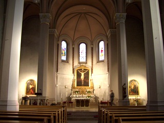 Foto vom Altarraum in der Heilig-Kreuz-Kirche in Görlitz