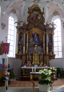 Foto vom Hochaltar in Mariä Himmelfahrt in Ettenbeuren