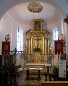 Foto vom Altar in Heilig-Kreuz in Landensberg