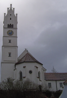 Foto der Herz-Jesu-Kirche in Harburg