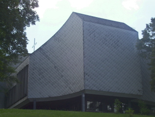Foto der Waldkirche in Heidenheim