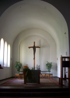Foto vom Altar in St. Bonifatius in Schnaitheim