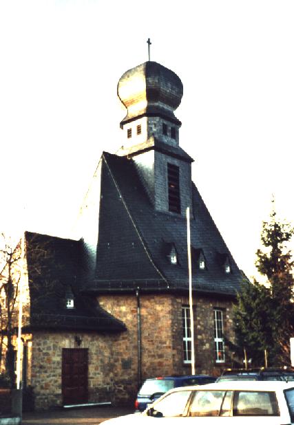 Foto der evang. Kirche in Heusenstamm