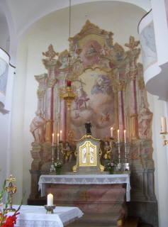 Foto vom Hochaltar in St. Ottilia in Diemantstein