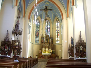 Foto vom Altarraum in St. Marien in Hof