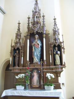 Foto vom linken Seitenaltar in St. Marien in Hof