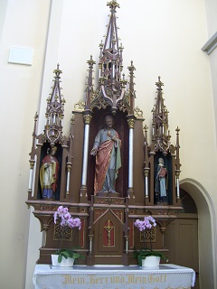 Foto vom rechten Seitenaltar in St. Marien in Hof