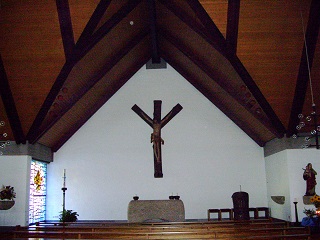 Foto vom Altarraum in St. Pius in Hof