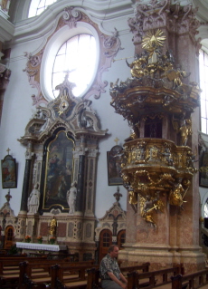 Foto der Kanzel im Dom St. Jakob in Innsbruck