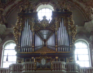 Foto der Orgel im Dom St. Jakob in Innsbruck