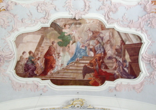 Foto vom Fresko über der Orgel in der Stiftskirche St. Josef in Fiecht