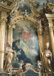 Foto vom Altar im dritten rechten Querschiff in der Stiftskirche in Stams