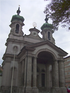 Foto der Universit&auml;tspfarrkirche St. Johannes Nepomuk in Innsbruck