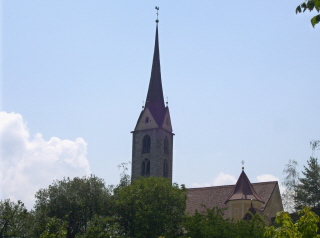 Foto von St. Georg in Vahrn