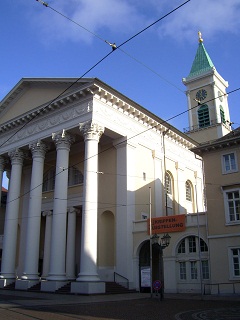 Foto der Stadtkirche in Karlsruhe