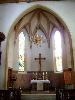 Foto vom Altar in St. Matthäus in Kelheim