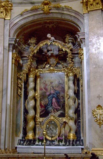 Foto vom Marienaltar der Klosterkirche Weltenburg