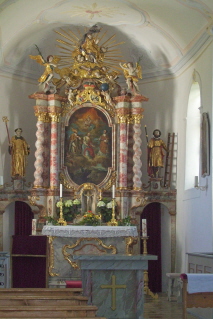 Foto vom Altar der Cyprianskapelle in Wildpoldsried