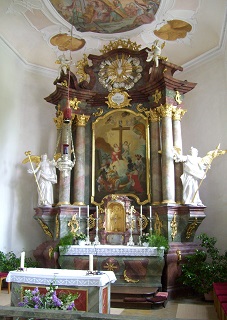 Foto vom Altar in Heilig-Kreuz in Schambach