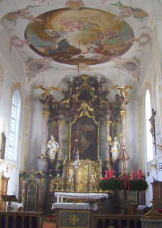 Foto vom Altar in St. Otmar und Juliana in Attenhausen