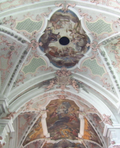 Foto vom Chorfresko im linken Kirchenschiff in St. Virgil in Rattenberg