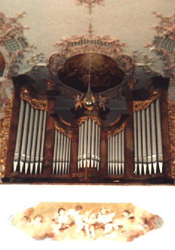Foto der Orgel in St. Laurentius und Elisabeth