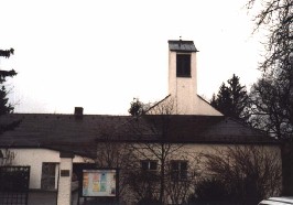 Foto der Friedenskirche in Stadtbergen