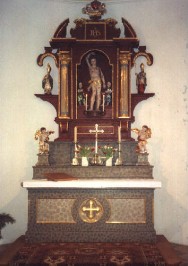 Foto vom Altar der Sebastianskapelle in Batzenhofen