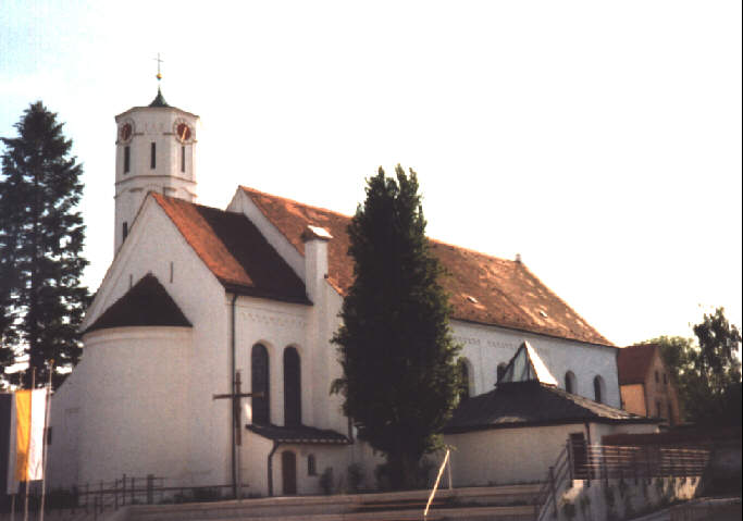 Foto von St. Jakobus in Gersthofen, Rückansicht