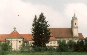 Foto der Klosterkirche St. Johannes der Täufer in Holzen