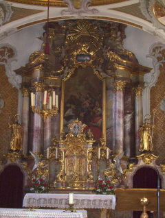 Foto vom Altar in St. Vitus in Mödishofen
