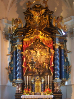 Foto vom Hochaltar in St. Michael in Violau
