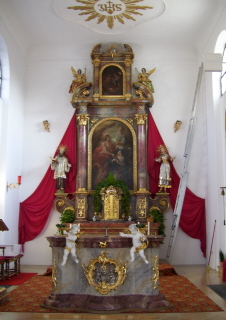 Foto vom Altar in St. Radegundis in Waldberg