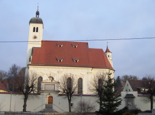 Foto der Dreifaltigkeitskirche in Haunsheim