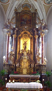Foto vom Altar in Mariä Himmelfahrt in Donaumünster