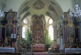 Foto vom Altarraum in St. Thomas in Gunzenheim