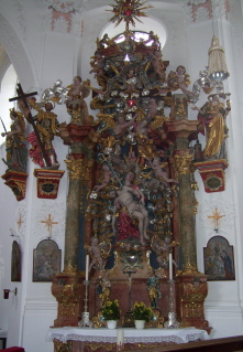 Foto vom rechten Seitenaltar der herrgottsruhkirche in Oberndorf