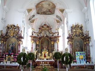 Foto vom Altarraum in St. Margaretha in Sulzdorf