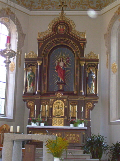 Foto vom Altarraum in St. Martin in Röthenbach