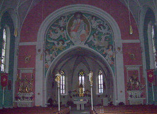 Foto vom Altarraum in St. Martin in Stiefenhofen