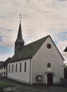 Foto der evang. Kirche in Limburg-Staffel